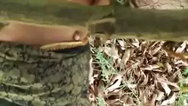 Desi village aunty fucking outdoor